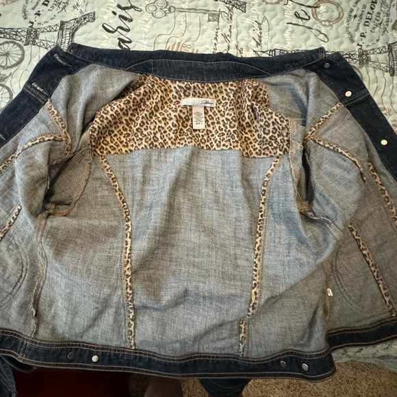 CHICO’S Platinum Collection Denim Jacket - Picture 7 of 7